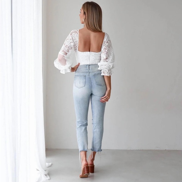 Two Sisters Lauren Bodysuit NWT - Picture 2 of 8